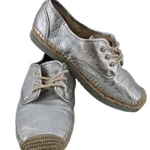 MICHAEL Michael Kors Hastings Silver Metallic Leather Lace Up Shoes Sz 7